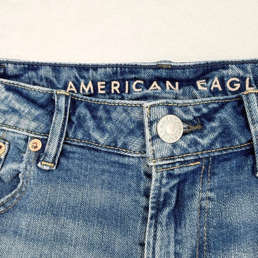 American Eagle AirFlex+ Tencel Distressed Jean Shorts 34 NWT - Picture 5 of 12